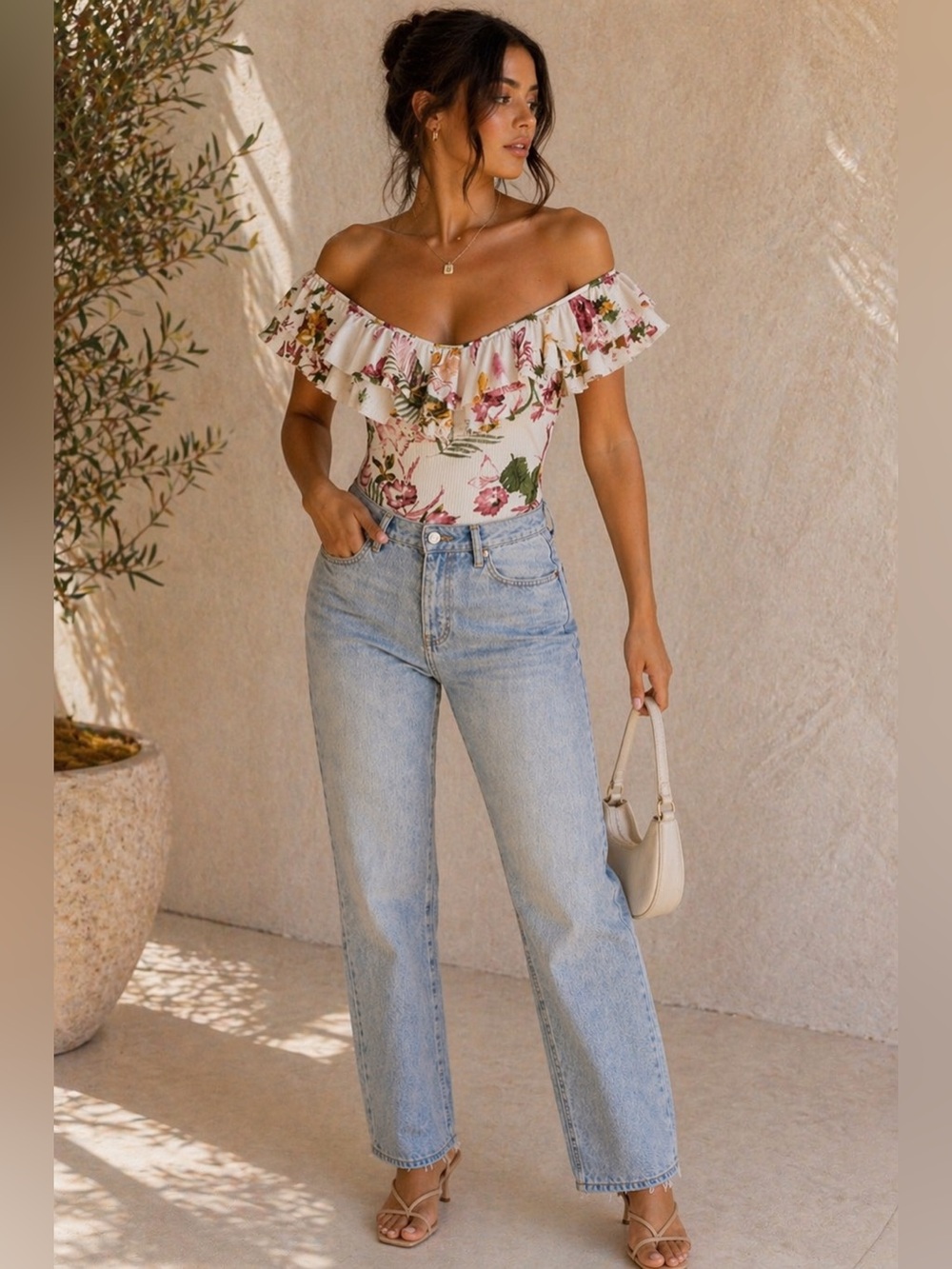 ASTR the Label Floral Ruffle Top Ribbed Stretch Romantic Boho Bodysuit Small - Picture 2 of 13